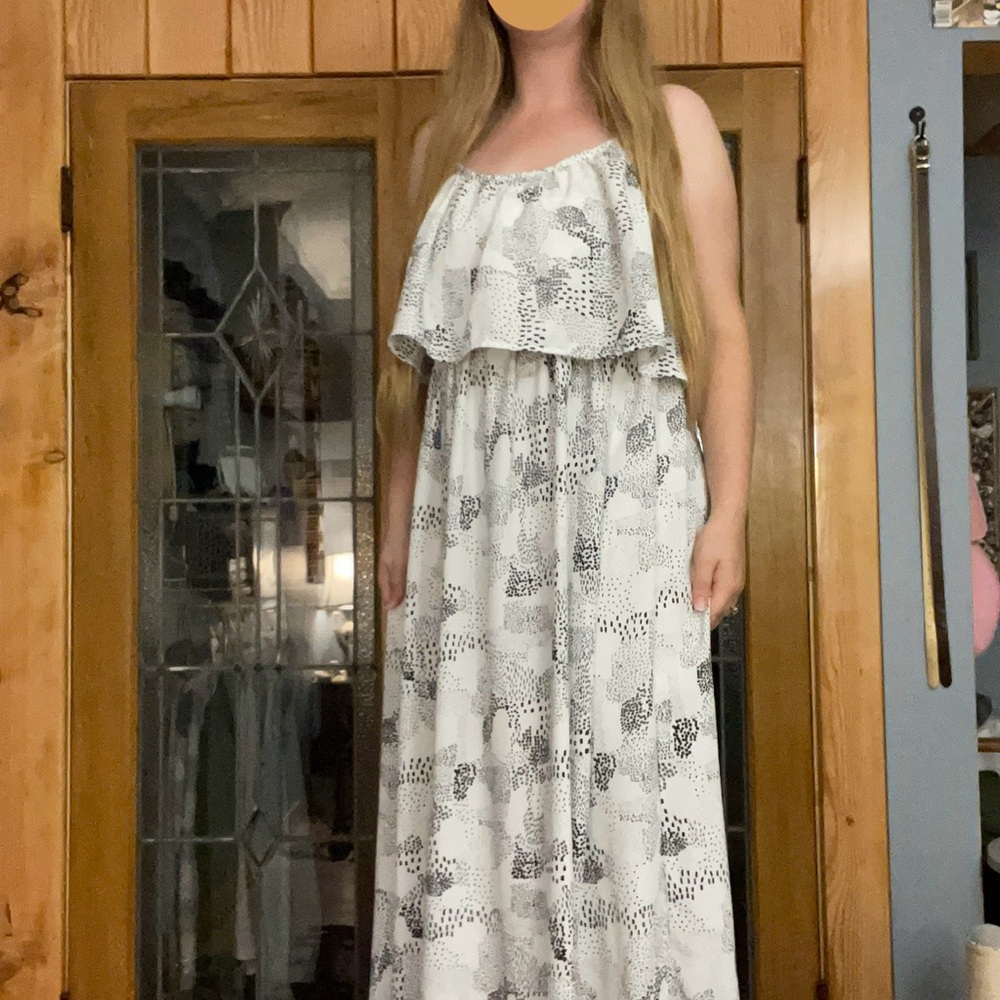 Pitaya Black and White Maxi Dress